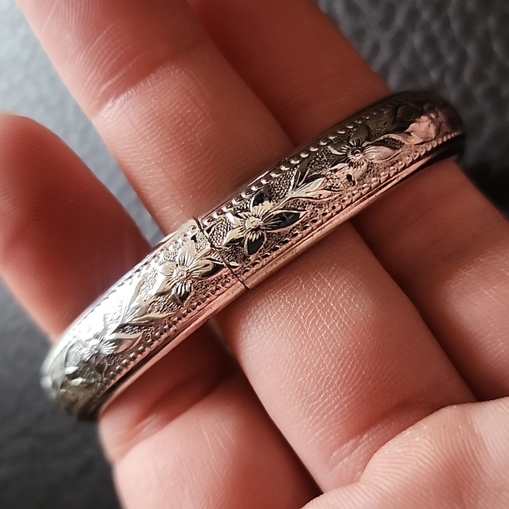 VTG Whiting & Davis clamper bracelet